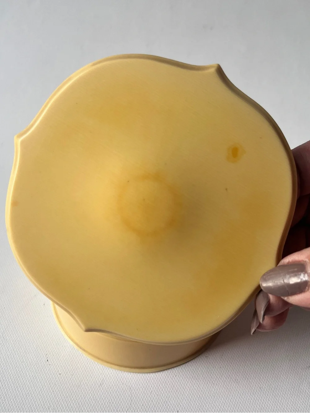 Vintage Scalloped Lid Vanity Celluloid Powder Box Jar 1920's